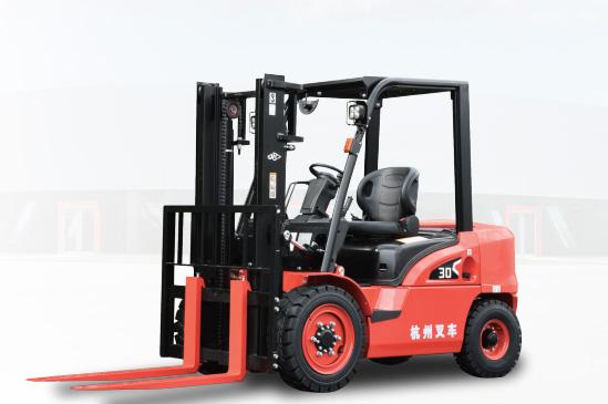 你知道嗎？這樣保養(yǎng)內(nèi)燃叉車(chē)，簡(jiǎn)直是在坑人！
